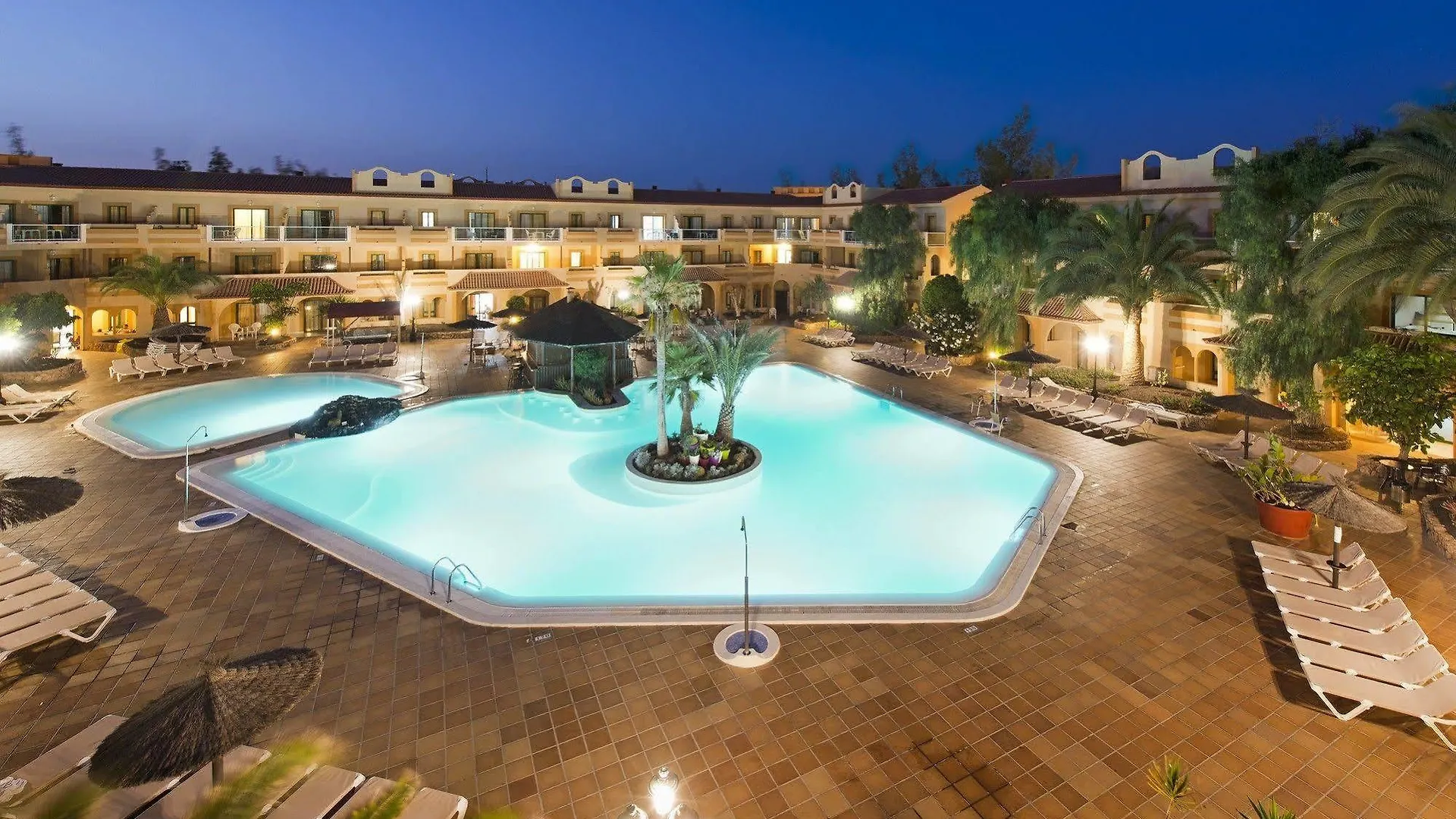 Apartment Elba Lucia Sport & Suite Hotel