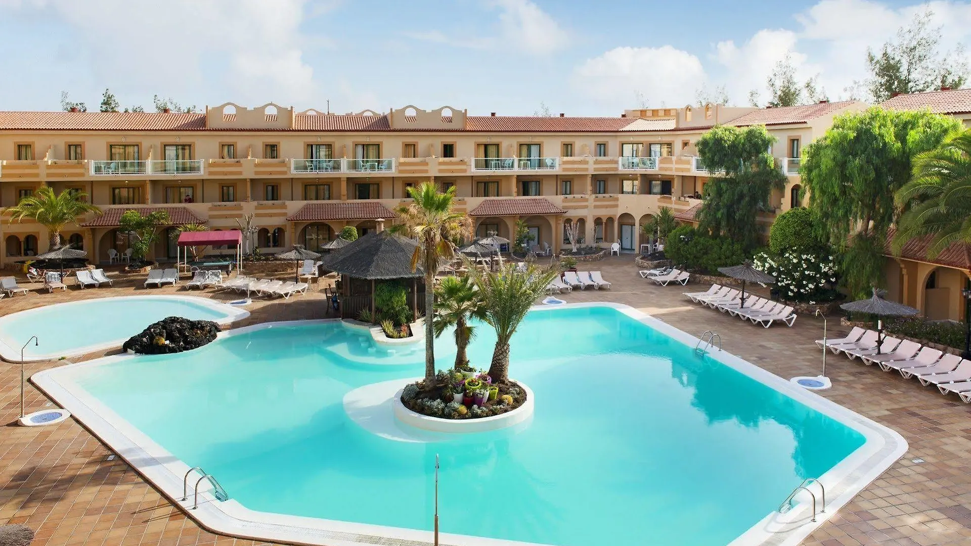 Elba Lucia Sport & Suite Hotel 0*, Nuevo Horizonte Spain