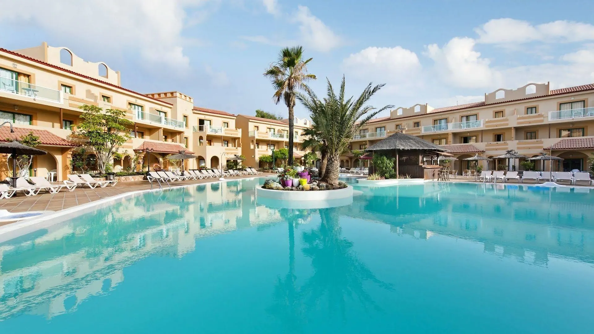 Elba Lucia Sport & Suite Hotel 0*, Nuevo Horizonte Spain